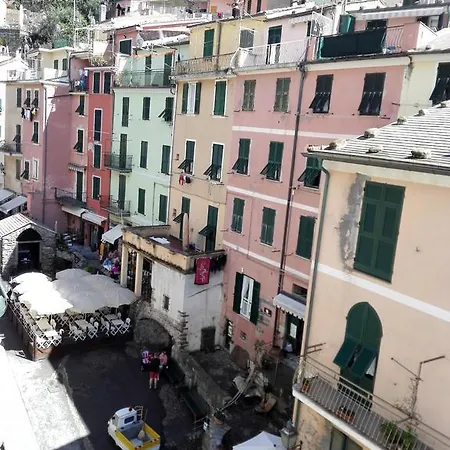 The Terrace Vernazza